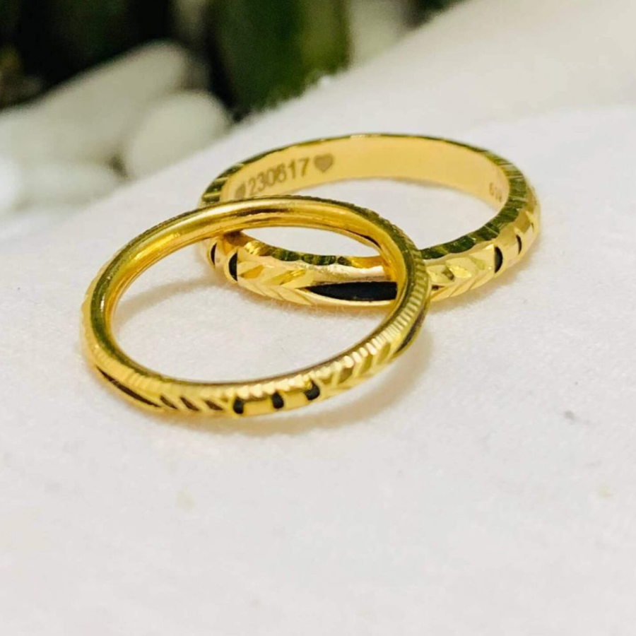 Nhẫn lông voi vàng 14K là một loại nhẫn phong thủy bắt nguồn từ nhẫn lông đuôi voi của hai dân tộc đồng bào Ê Đê và M’nông