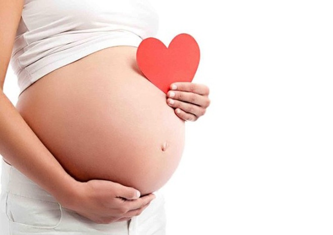 Nên lựa chọn thêm quyền lợi thai sản khi mua gói bảo hiểm sức khỏe