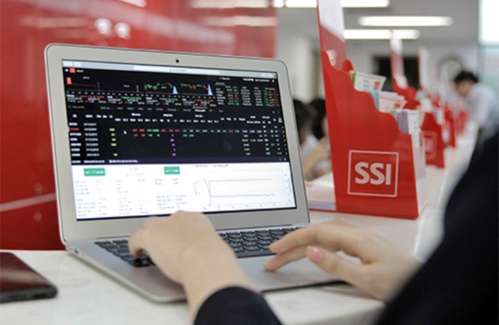 SSI gặp khó khăn như hiện tại đến từ việc thanh khoản thị trường bị sụt giảm nghiêm trọng